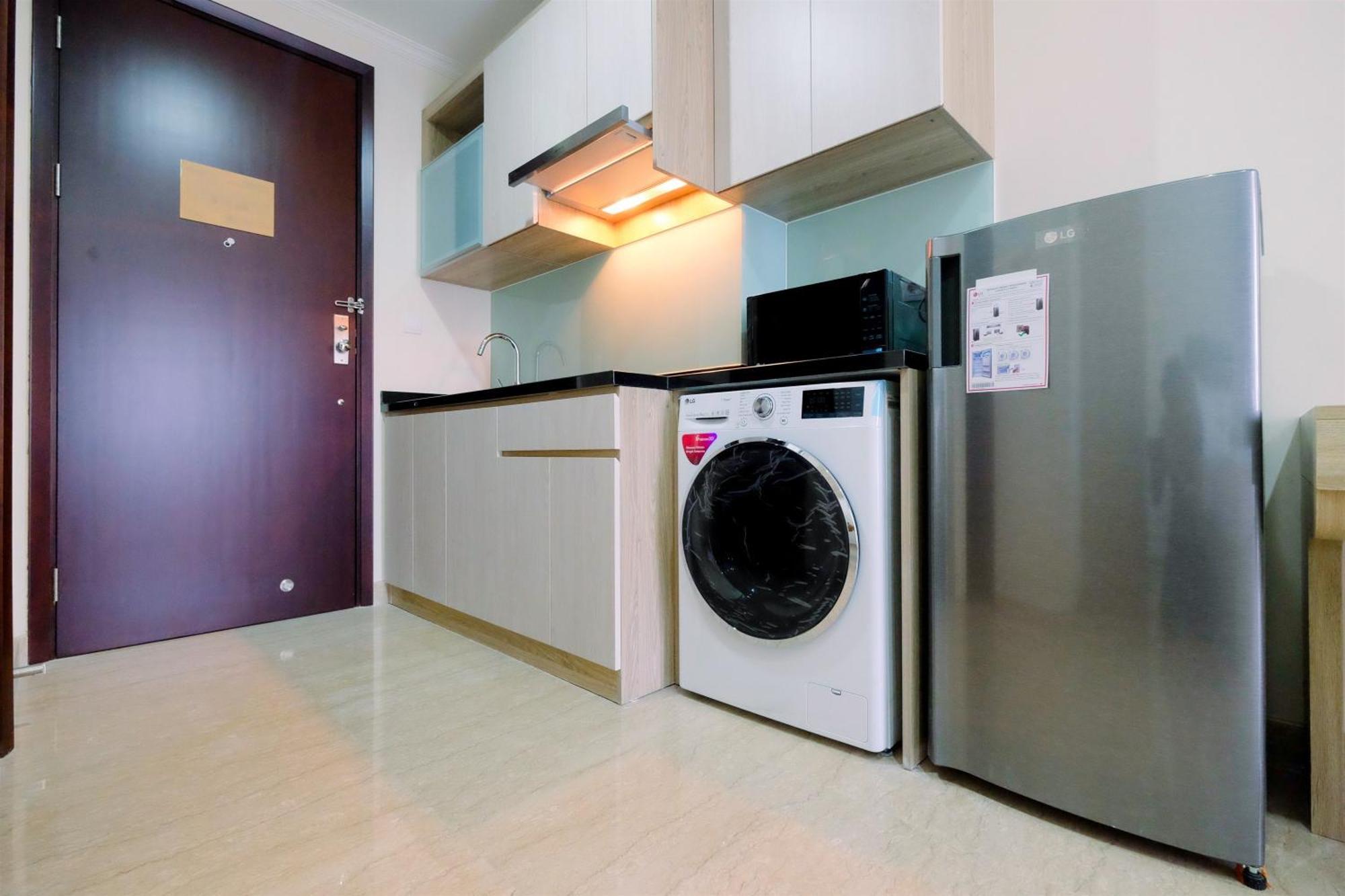 Simply Modern Menteng Park By Travelio * Jakarta