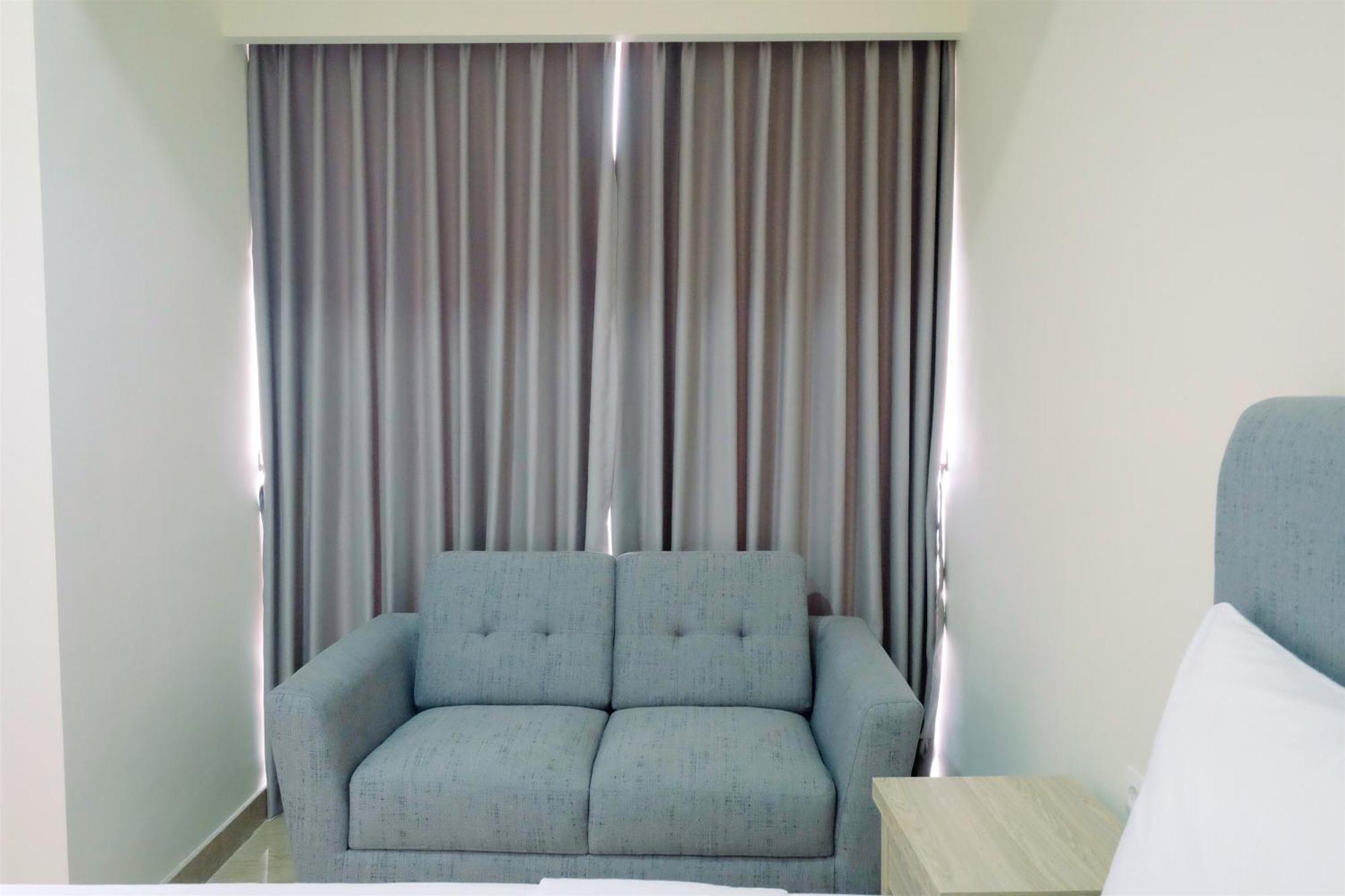 Apartment Simply Modern Menteng Park By Travelio